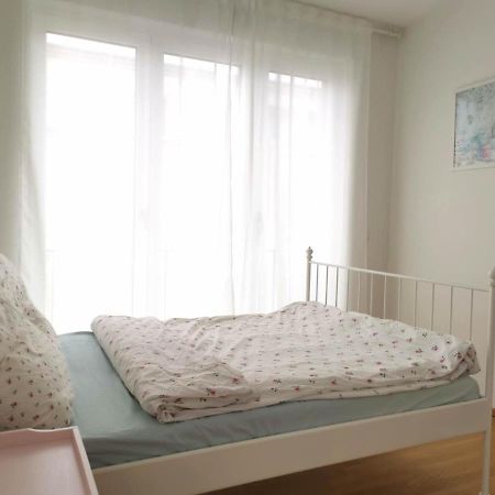 Gemuetliches Privatzimmer In Geraeumiger Gemeinschaftswohnung Дрезден Екстериор снимка