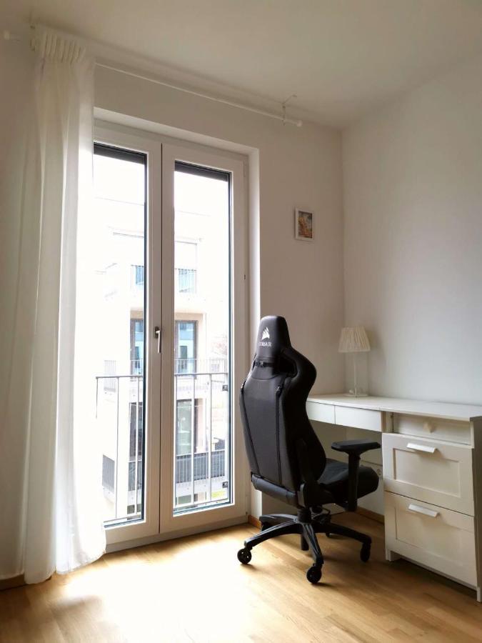 Gemuetliches Privatzimmer In Geraeumiger Gemeinschaftswohnung Дрезден Екстериор снимка